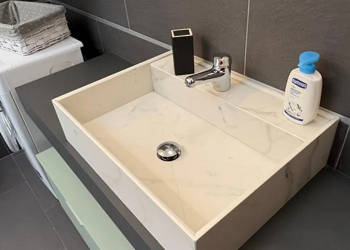 Casabella Inalpi Arena アパート *